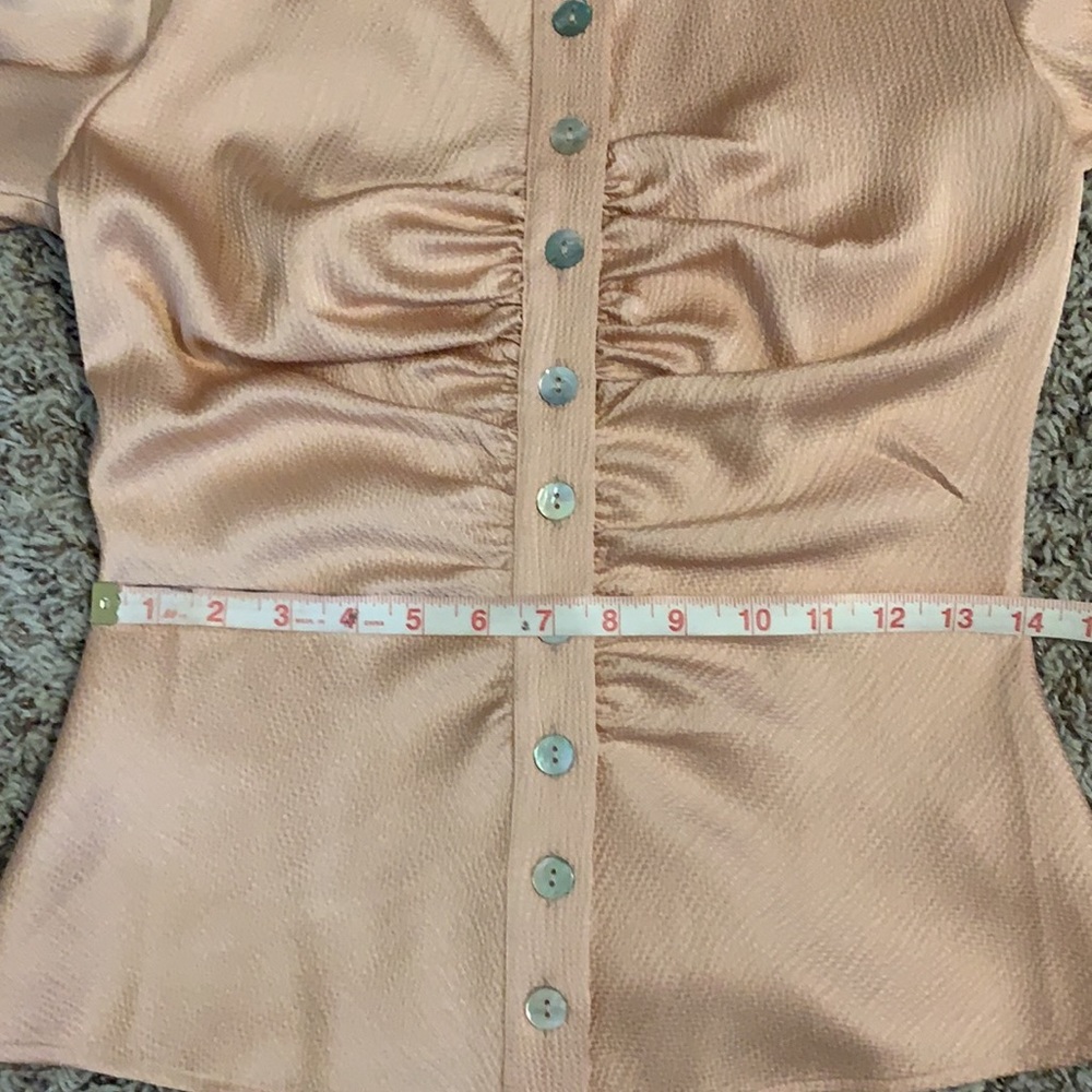 NWT C/MEO Collective Ruched LS Silky Blouse - Picture 5 of 5